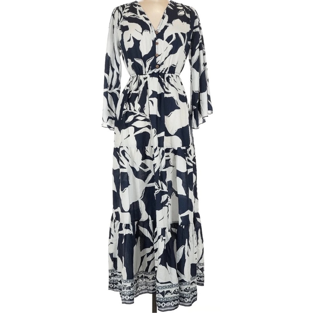 Boemo Nordstrom Floral Tropical Bell Butterfly Sleeve‎ Maxi Dress